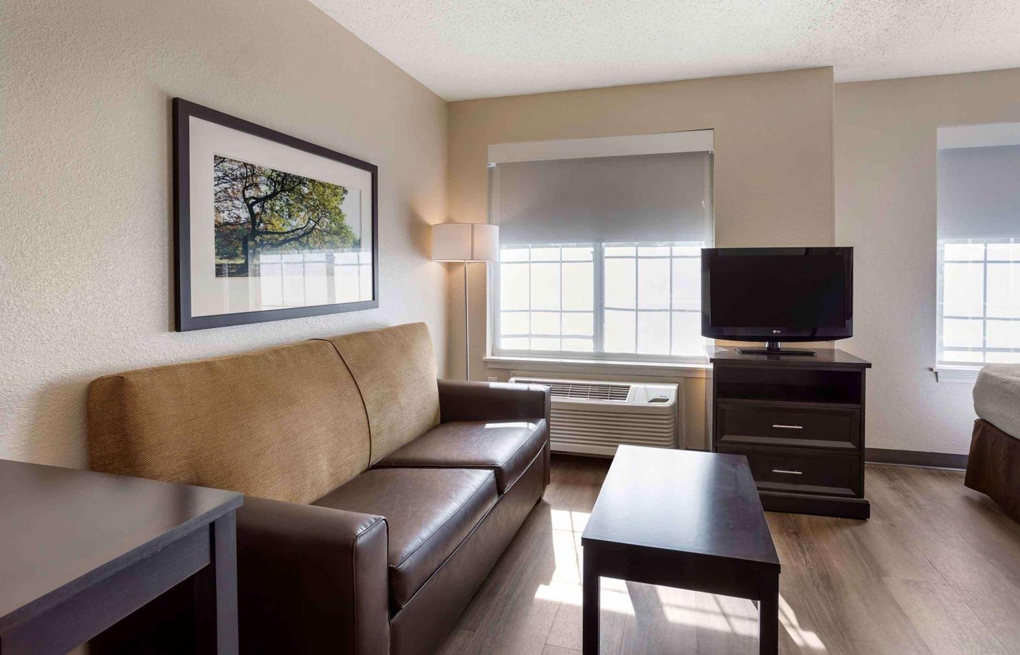Extended Stay America Suites - Norwalk - Stamford Exterior photo