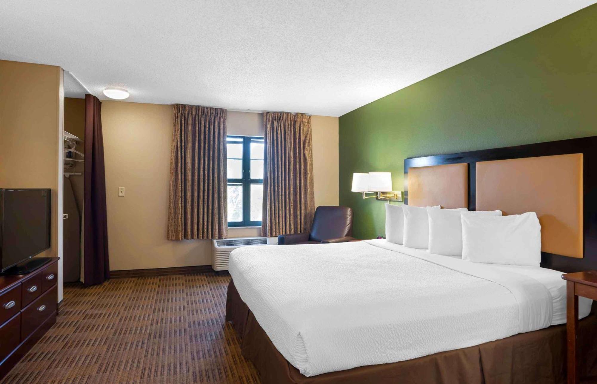Extended Stay America Suites - Norwalk - Stamford Exterior photo