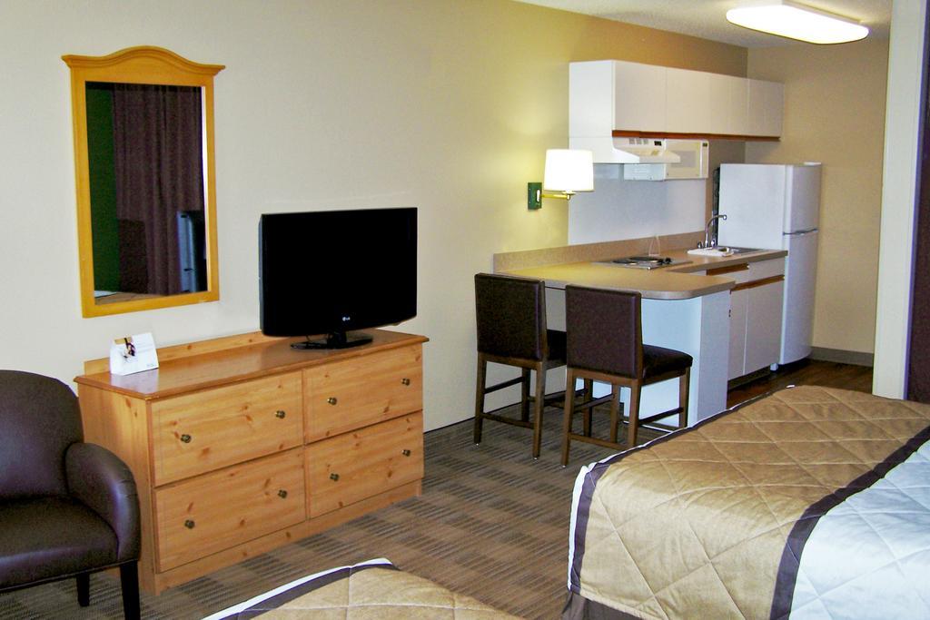 Extended Stay America Suites - Norwalk - Stamford Exterior photo